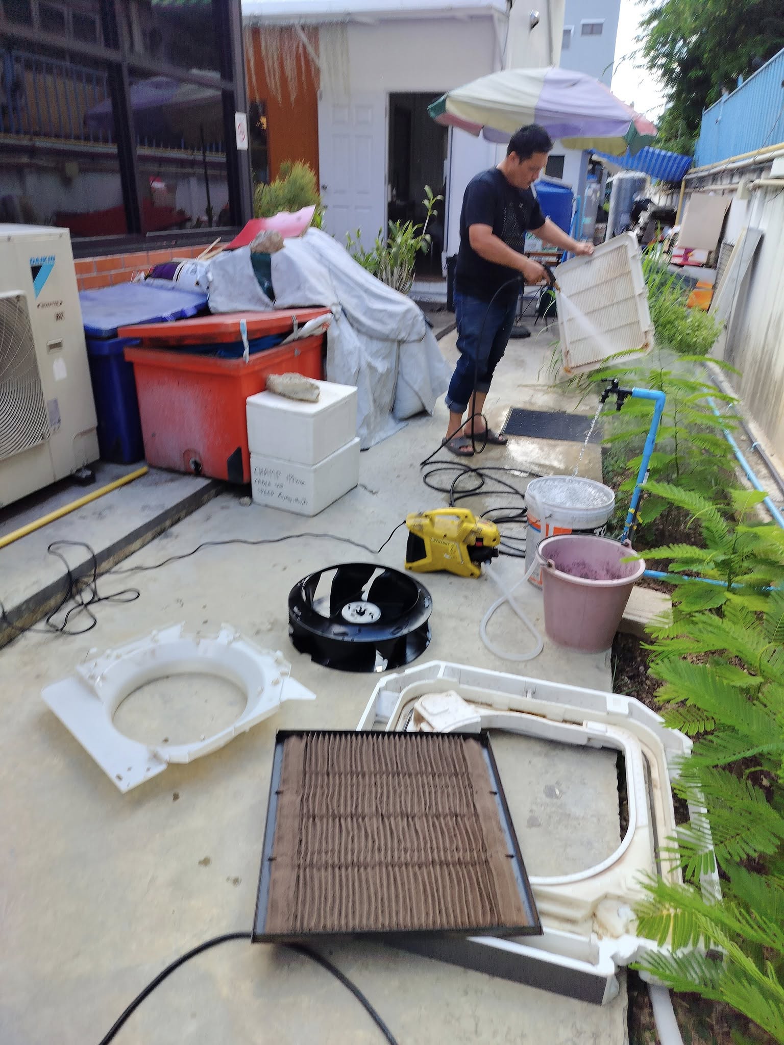 ผลงานติดตั้ง/ซ่อม/ล้างแอร์ 39