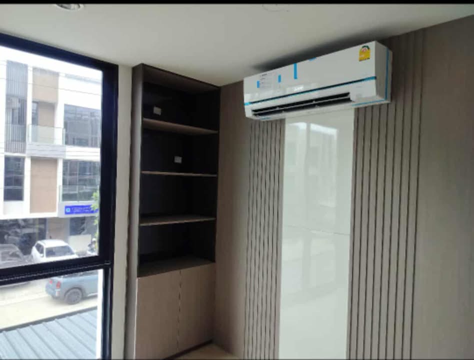 ผลงานติดตั้ง/ซ่อม/ล้างแอร์ 8