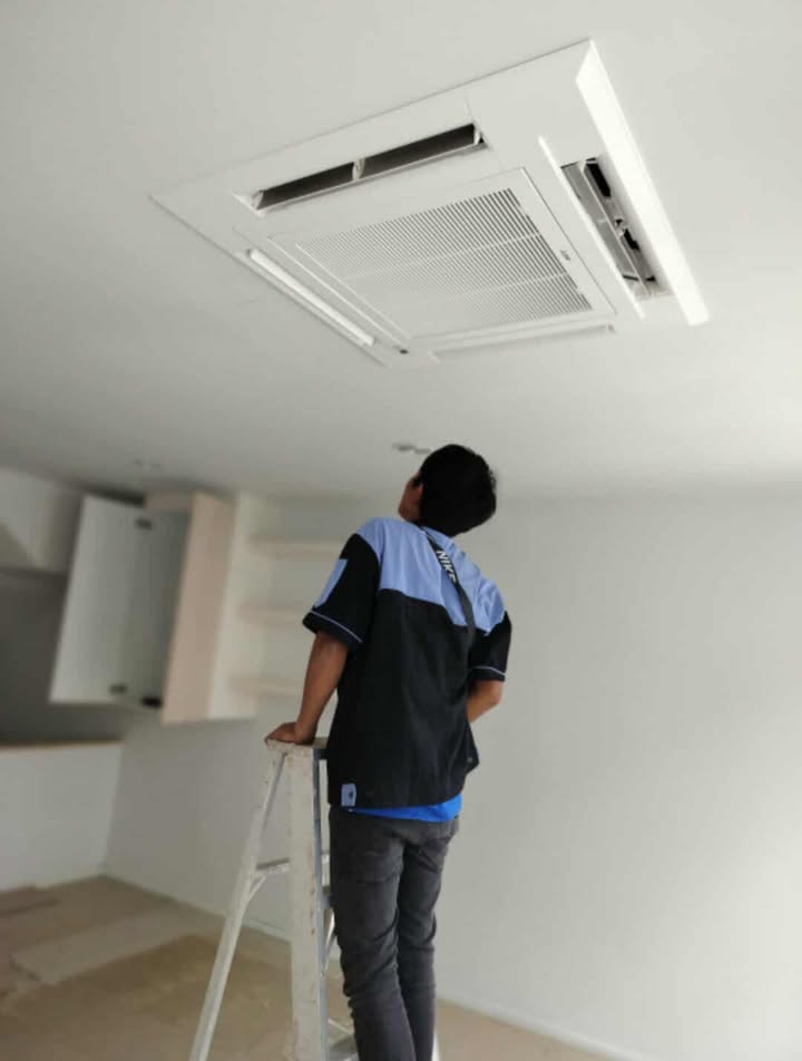 ผลงานติดตั้ง/ซ่อม/ล้างแอร์ 9