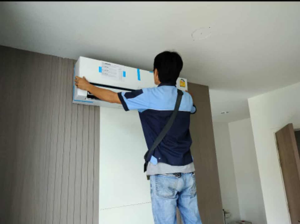 ผลงานติดตั้ง/ซ่อม/ล้างแอร์ 15